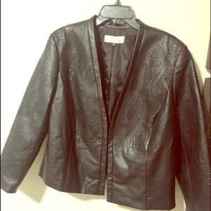 TAHARI Arthur s Levine jacket ,size 16w , Black